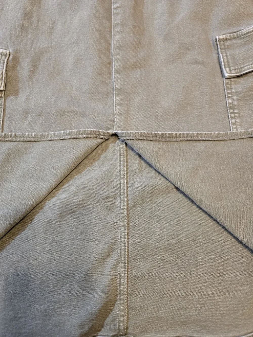 Michael Kors Olive Green Denim Cargo Midi Skirt Front Slit Size 8 - Picture 6 of 8